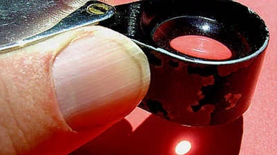 Pourquoi une loupe ne viole pas la thermodynamique featured image