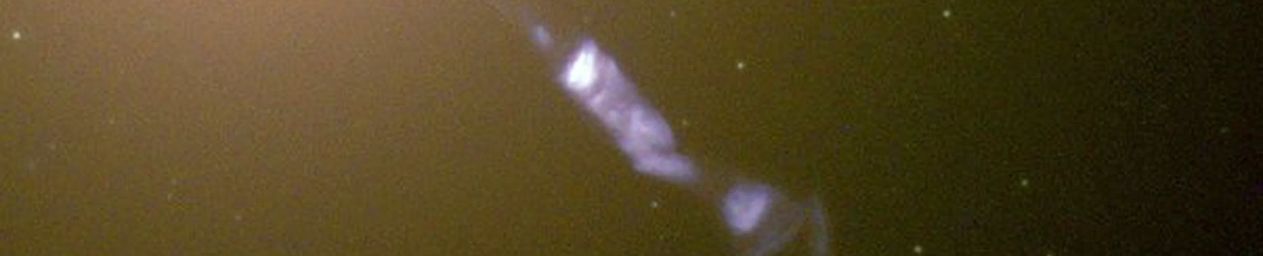 Comment les astronomes ont-ils appris l'emplacement du trou noir M87 ?