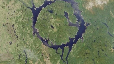 Pourquoi la surface de la Terre n’est-elle pas criblée de cratères comme les autres planètes ? featured image
